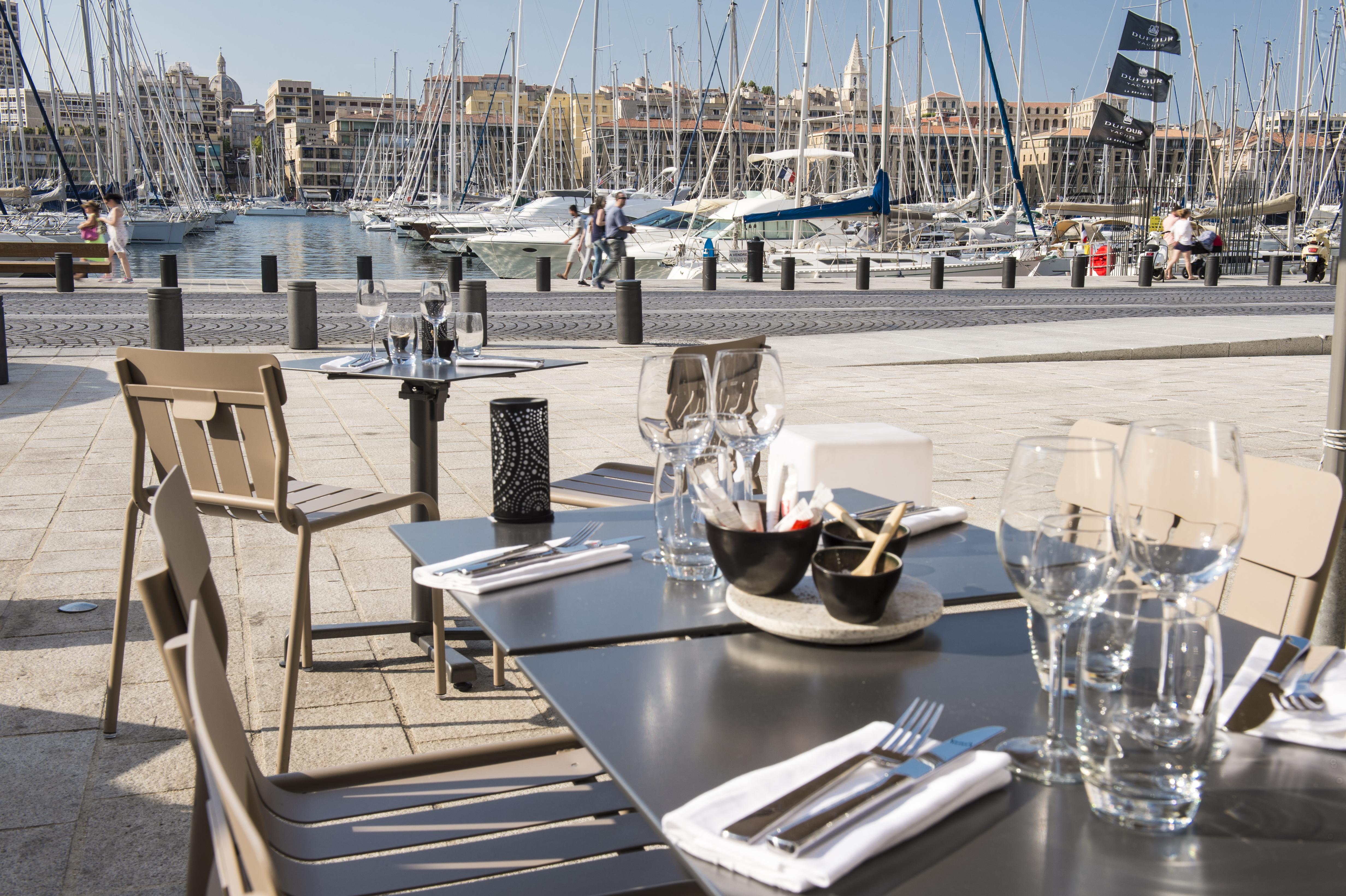 Radisson Blu Hotel Marseille Vieux Port Exterior foto