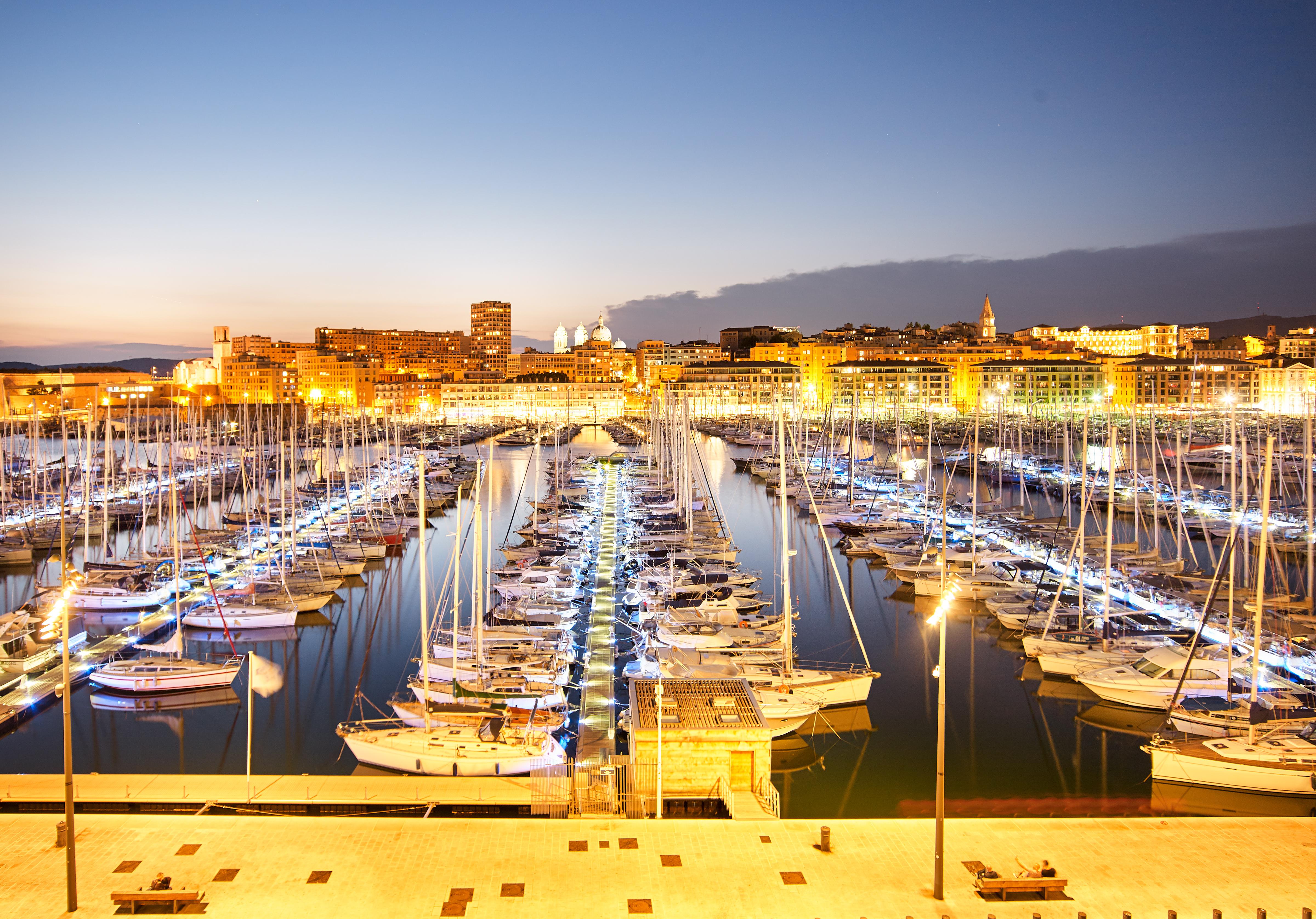 Radisson Blu Hotel Marseille Vieux Port Exterior foto