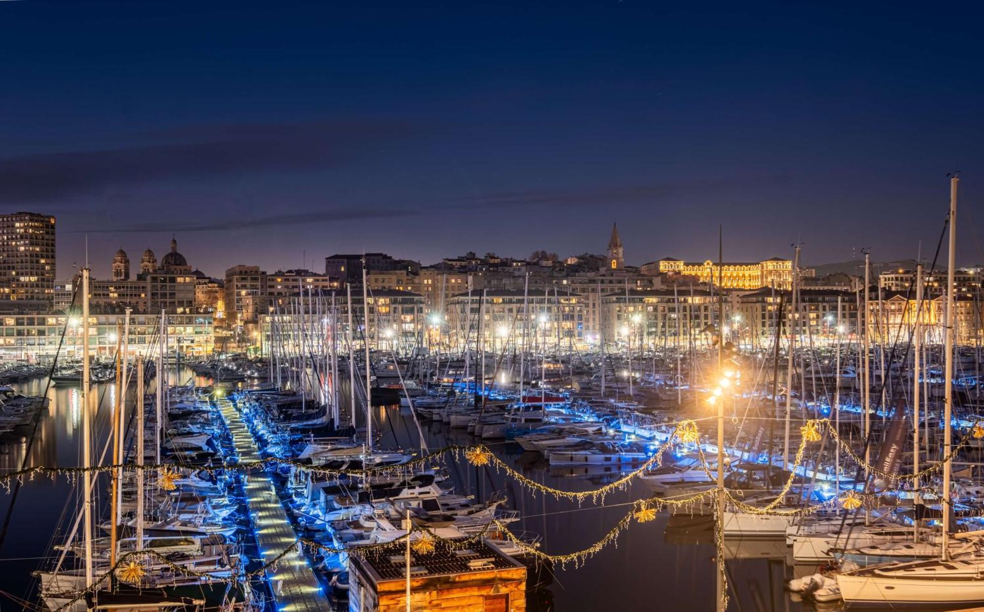 Radisson Blu Hotel Marseille Vieux Port Exterior foto